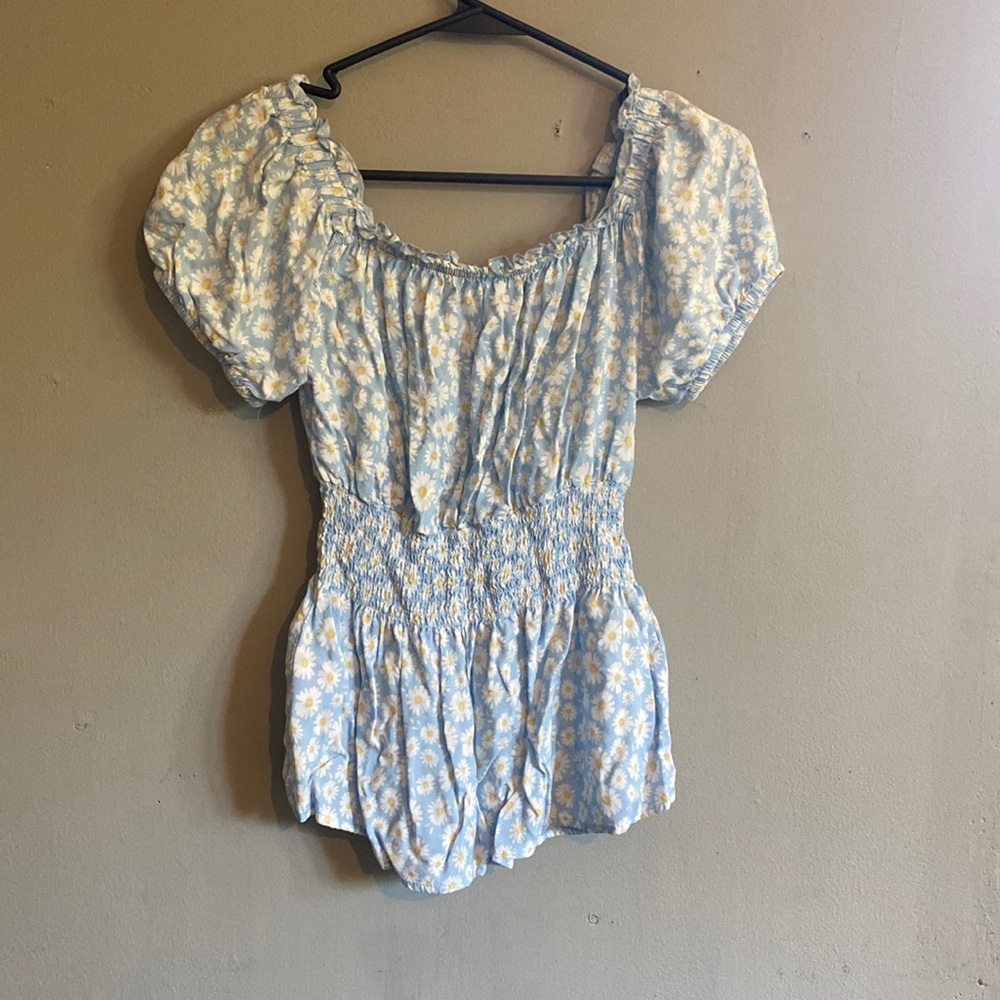 Off the shoulder floral shirt